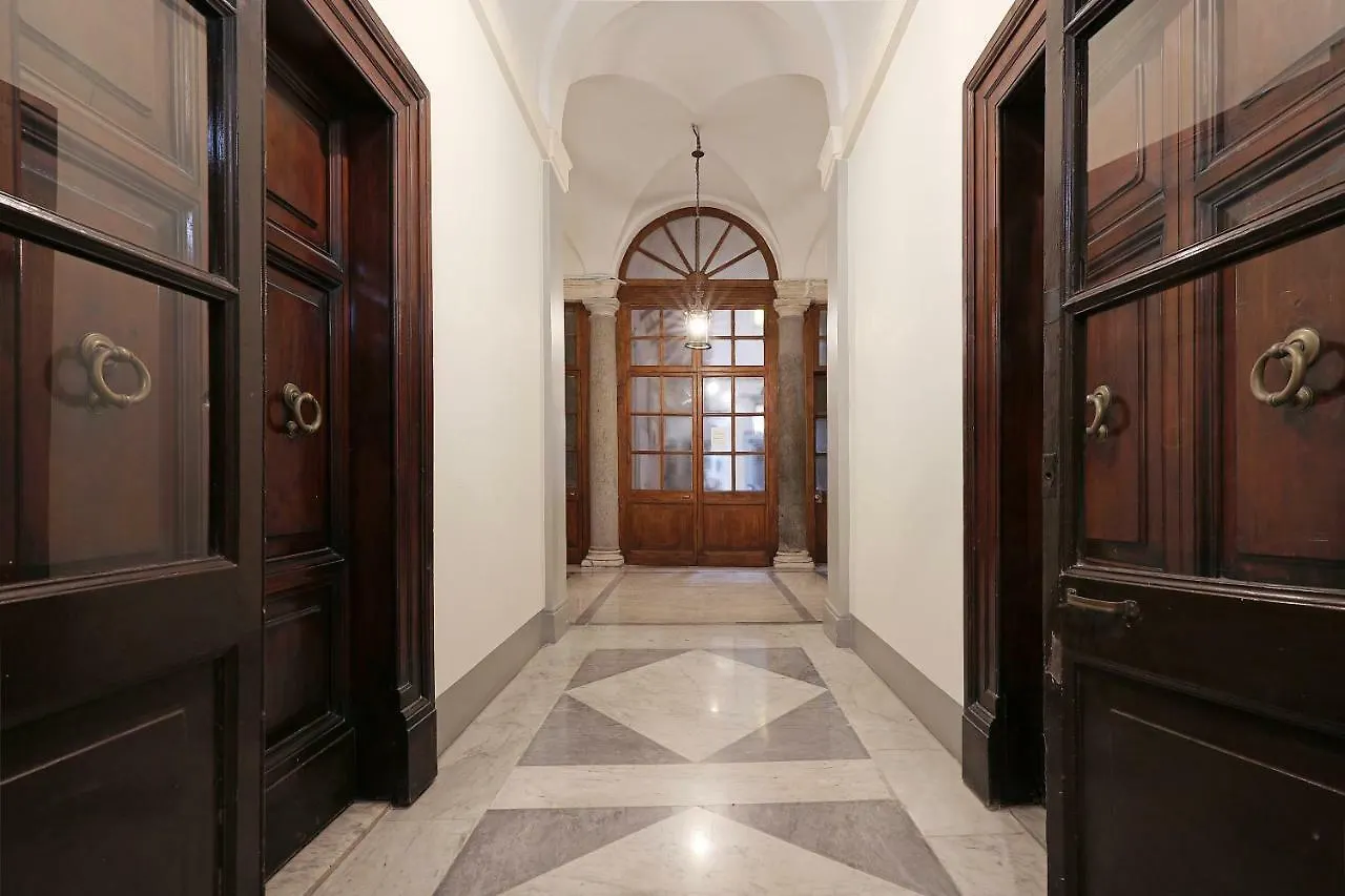 Croce 77 Central Hotel Rome 0*,  Italy